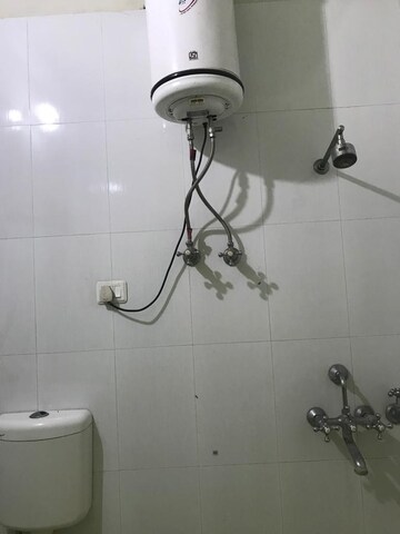 Bathroom in 3 BHK Independent House at Gomti Nagar – for Rent