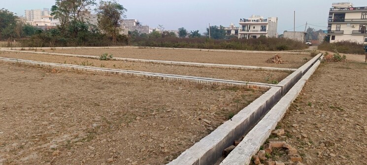 undefined, jankipuram  1000 Sq.Ft. Plot In Jankipuram Lucknow 8118864
