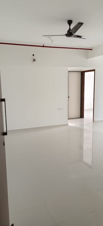 Room in 1 BHK Apartment at Crystal Armus, Chembur – for Rent