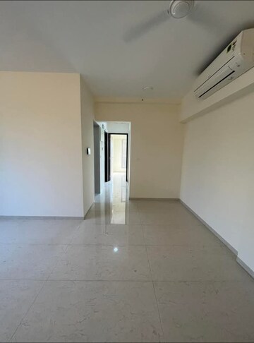 Room in 2 BHK Apartment at Godrej Prime, Chembur – for Rent