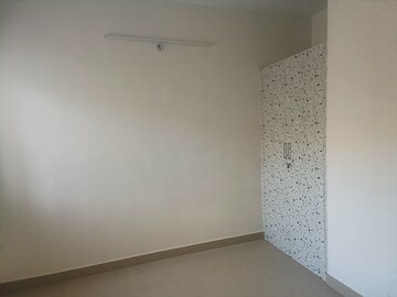 Room in 2 BHK Apartment at Brigade El Dorado, Bagaluru  – for Rent
