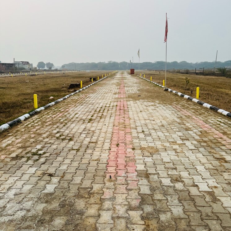 Swimming Pool, dera bassi  100 Sq.Yd. Plot In Dera Bassi Mohali 8118986