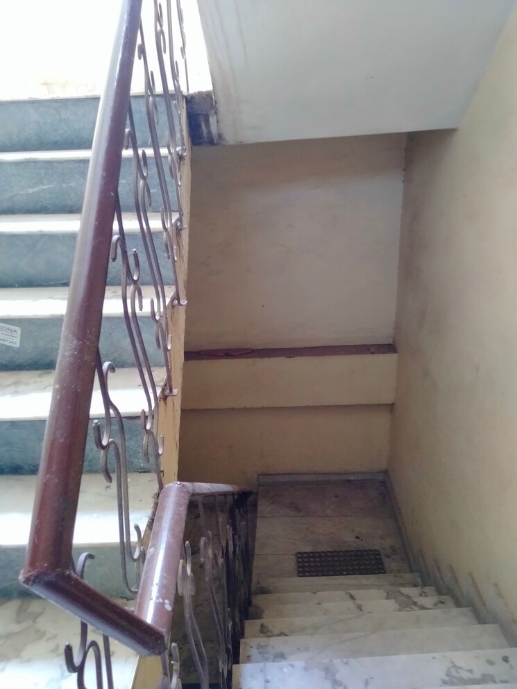 undefined, rajendra nagar 5 Bedroom 70 Sq.Yd. Independent House In Rajendra Nagar Ghaziabad 8119006