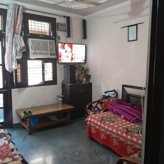 2 BHK Builder Floor For Rent in Mahavir Enclave Delhi  8119086