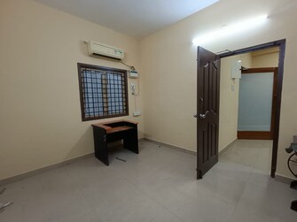 Commercial Office Space 1000 Sq.Ft. For Rent in Thyagaraya Nagar Chennai  8119110