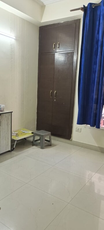 Bathroom in 2 BHK Apartment at Supertech Livingston, Sain Vihar – for Rent
