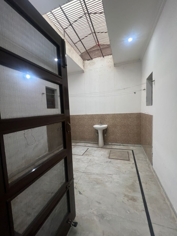 Kitchen, kharar 2 Bedroom 900 Sq.Ft. Builder Floor In Kharar Mohali 8119130