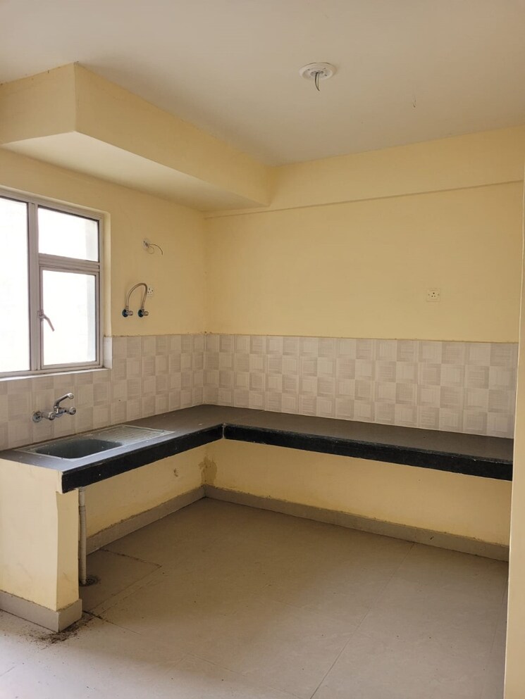 Kitchen, aditya-urban-homes 2 Bedroom 840 Sq.Ft. Apartment In Shahpur Bamheta Ghaziabad 8119177