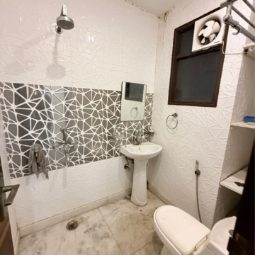 Bathroom in 2 BHK Builder Floor at Sector 105 – for Rent