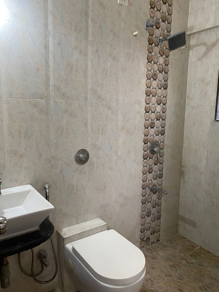 Bathroom, antarkar-and-joshi-ram-indu-park 2 Bedroom 1110 Sq.Ft. Apartment In Baner Pune 8119235
