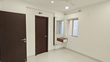 Room in 3 BHK Apartment at Vertex Pristine, Hydernagar – for Rent