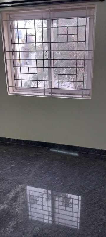 Staircase in 3 BHK Apartment at Basavangudi – for Rent