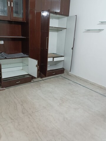 Living Room in 3 BHK Independent House at RPS Paras Apartments, Sector 30 – for Rent