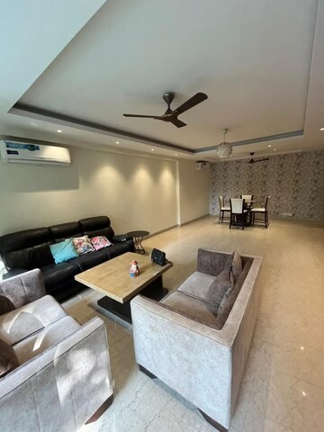 Master Bedroom in 2 BHK Builder Floor at Saket – for Rent