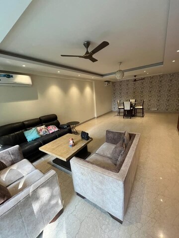 Master Bedroom in 2 BHK Builder Floor at Saket – for Rent