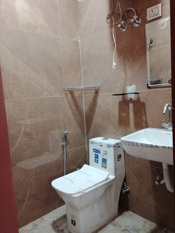 Bathroom in 1 BHK Builder Floor at Saket – for Rent