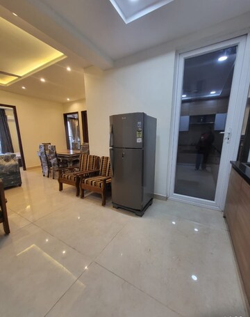 Living Room in 3 BHK Builder Floor at Vip Road – for Rent