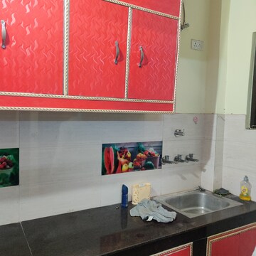 Furnished Amenities in 2 BHK Independent House at SRS Tower, Sector 31 – for Rent