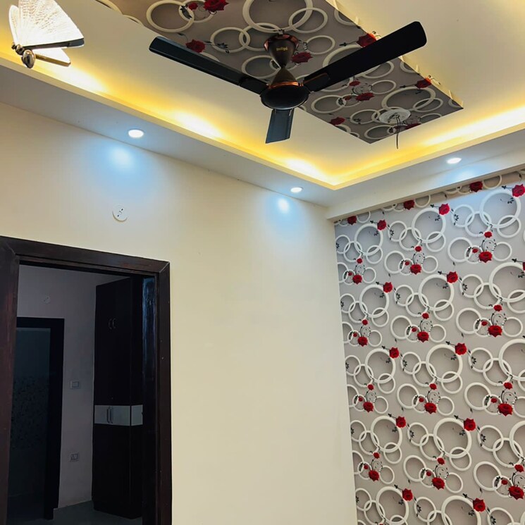 undefined, dlf ankur vihar 3 Bedroom 1050 Sq.Ft. Builder Floor In Dlf Ankur Vihar Ghaziabad 8119295