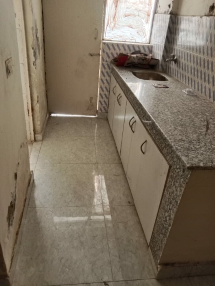 Kitchen, chd-avenue-71 1 RK 200 Sq.Ft. Apartment In Sector 71 Gurgaon 8119326