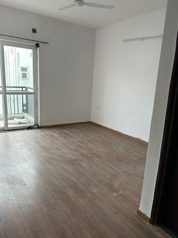 2 BHK Apartment For Rent in BPTP Discovery Park, Sector 80