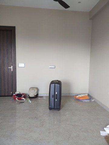 Furnished Amenities in 2 BHK Builder Floor at RWA Apartments Sector 41, Sector 41 – for Rent