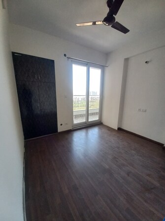 3 BHK Apartment For Rent in BPTP Discovery Park Sector 80 Faridabad  8119343