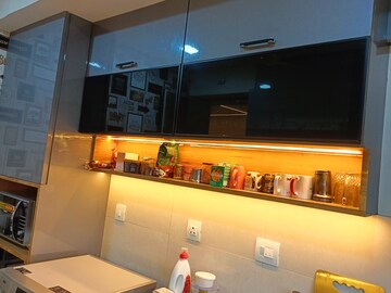 Furnished Amenities in 2 BHK Apartment at Piramal Vaikunth, Balkum Pada – for Sale