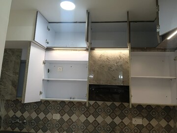 Bathroom in 3 BHK Apartment at Signature Global Proxima, Sector 89 – for Sale