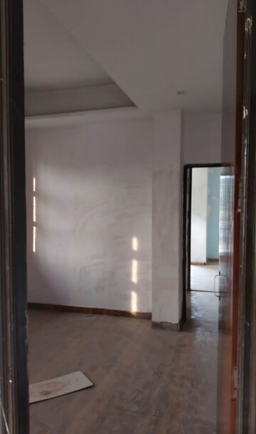 Room in 4 BHK Builder Floor at Ambala Highway – for Sale