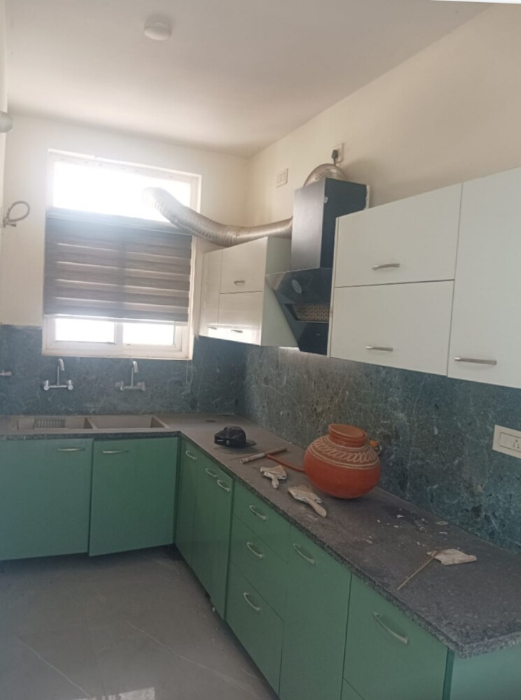 Kitchen, ambala highway 3 Bedroom 900 Sq.Ft. Builder Floor In Ambala Highway Zirakpur 8119431