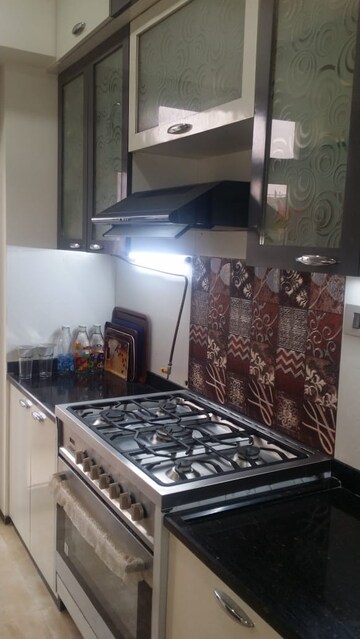 Bedroom in 2 BHK Apartment at Omkar Alta Monte, Malad East – for Rent