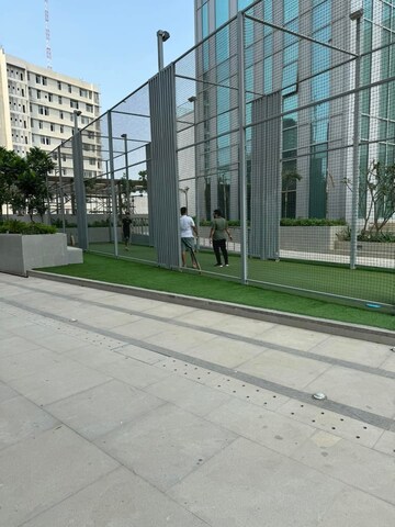 Parking in 2 BHK Apartment at Peninsula Salsette 27, Byculla – for Rent