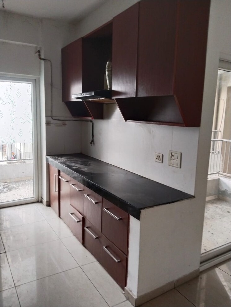 Kitchen, sector 121 3 Bedroom 1400 Sq.Ft. Apartment In Sector 121 Noida 8119489