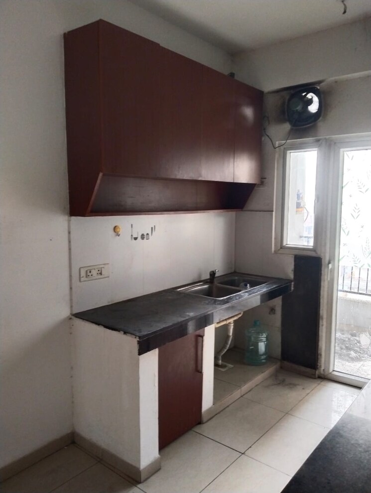 Kitchen, sector 121 3 Bedroom 1400 Sq.Ft. Apartment In Sector 121 Noida 8119489