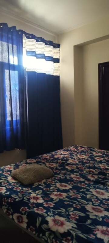 Bedroom in 2.5 BHK Apartment at Supertech Livingston, Sain Vihar – for Sale