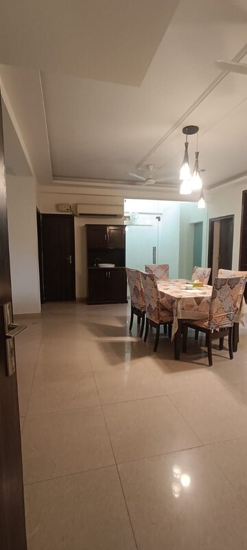 Living Room in 3 BHK Builder Floor at Sector 105 – for Rent