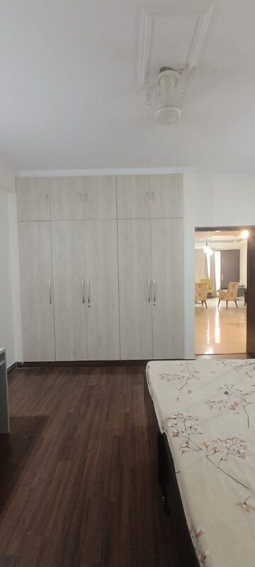 Bedroom in 3 BHK Builder Floor at Sector 105 – for Rent