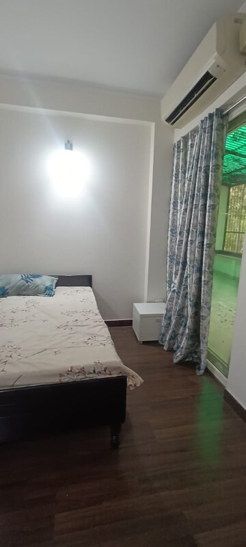 Bedroom in 3 BHK Builder Floor at Sector 105 – for Rent