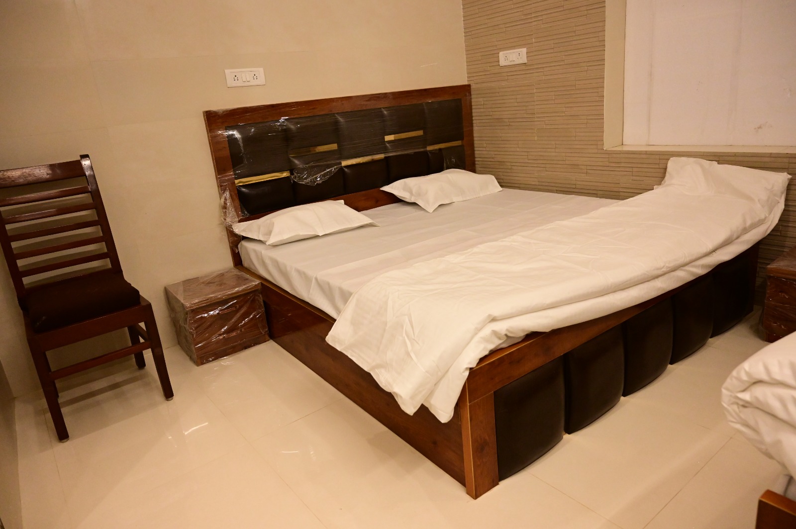 2.5 BHK + Extra Room Builder Floor For Sale in Dream Home Associates 