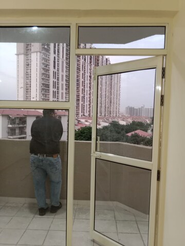 Balcony in 2 BHK Apartment at Pyramid Elite, Sector 86 – for Rent