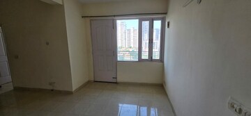 Room in 3 BHK Apartment at Tulip Orange, Sector 70 – for Rent