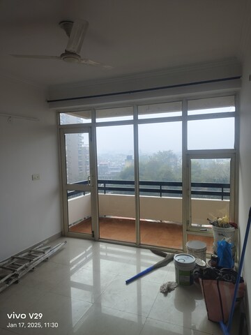 Room in 3 BHK Apartment at Ansal Sushant Estate, Sector 52 – for Sale