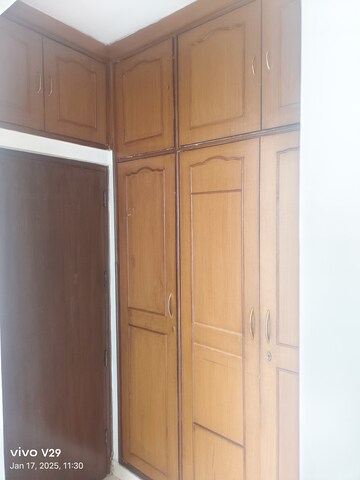 Furnished Amenities in 3 BHK Apartment at Ansal Sushant Estate, Sector 52 – for Rent
