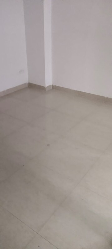 Room in 3 BHK Builder Floor at Vatika Primrose Floors, Sector 82 – for Sale