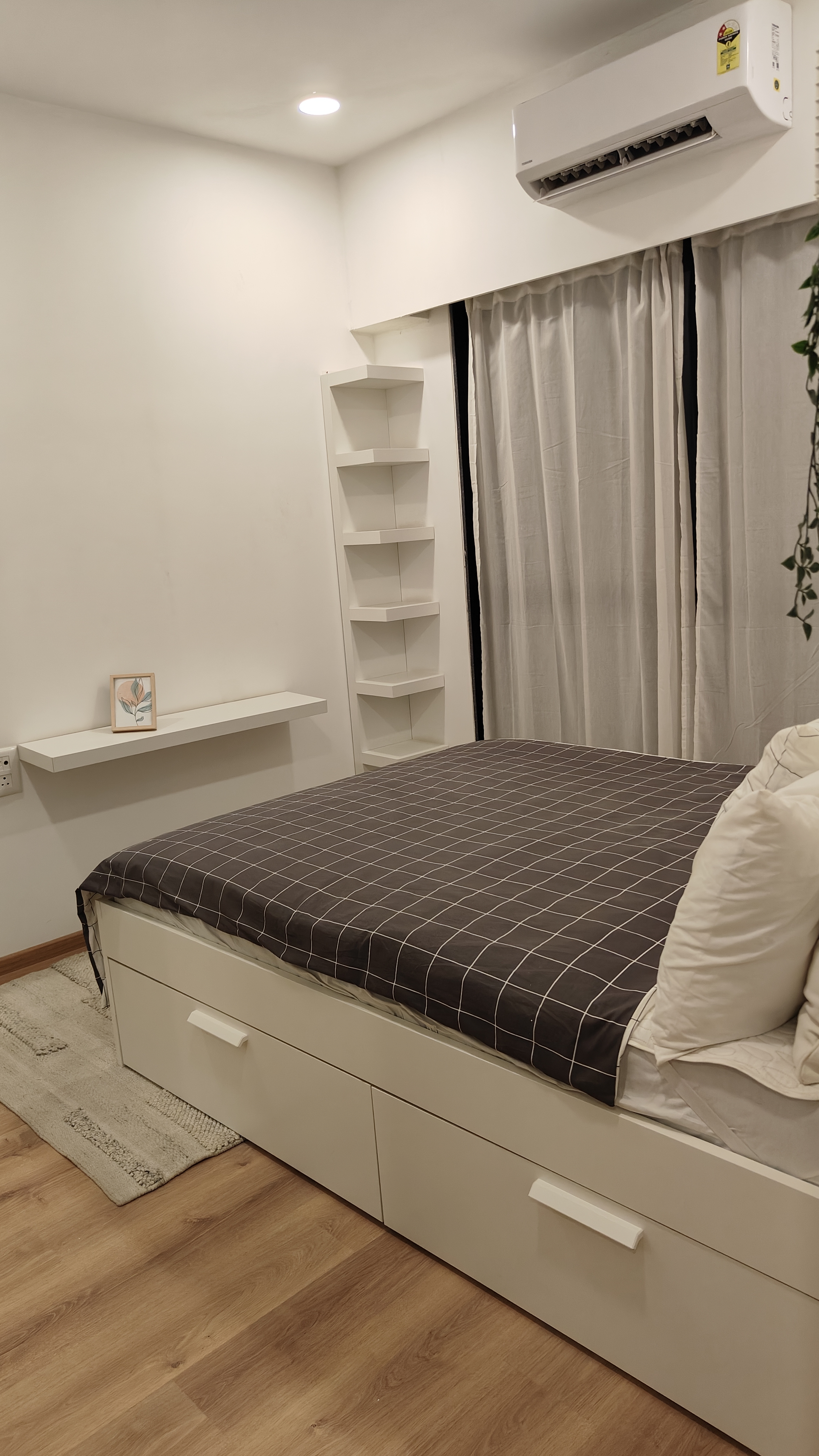 3 BHK Apartment For Sale in Poseidon Apartment