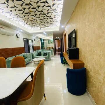 Master Bedroom in 3 BHK Apartment at Mahagun Mirabella, Sector 79 – for Rent