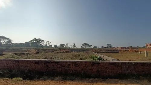 Plot For Sale in Dawar Railway Station Cha