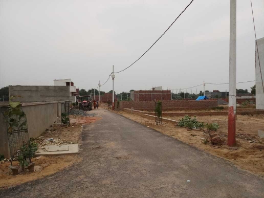 Plot For Sale in Dawar Railway Station Cha