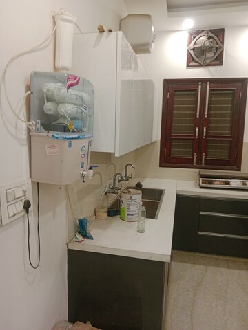 Kitchen in 1.5 BHK Builder Floor at Ansals Sushant City – for Rent